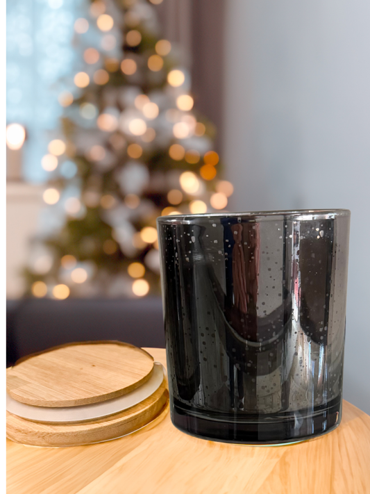 1111 Candle with Healing Crystals - Noël Forest (10oz Jar) *Holiday Edition*