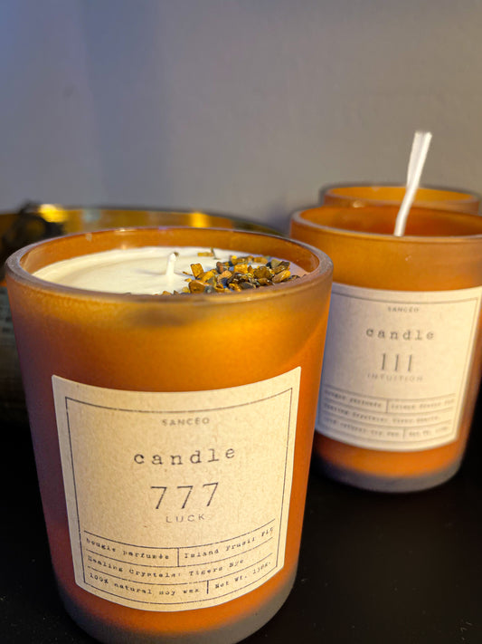 777 Candle Healing Crystals - Island Fraser Fir (7oz Jar)